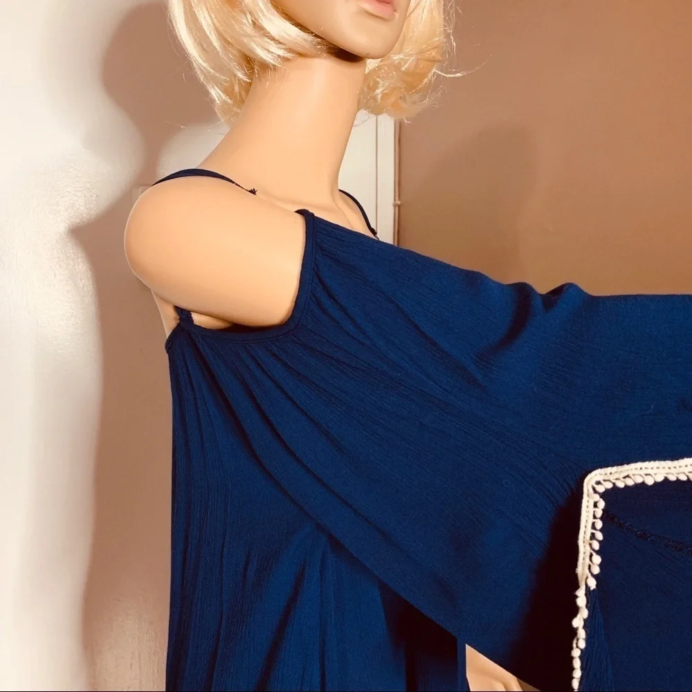 Cold Shoulder Alya Dress size Medium